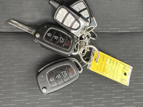 Used 2019 Hyundai Tucson SE FWD image 30