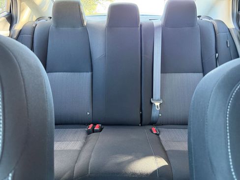 Used 2025 Nissan Sentra SV FWD image 38