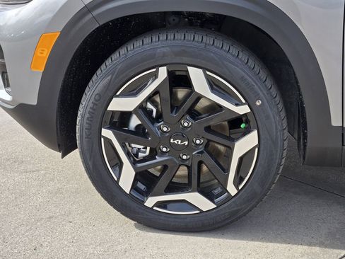 New 2026 Kia Seltos SX AWD/4WD image 9