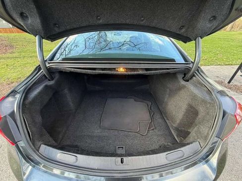 Used 2019 Chevrolet Impala LT image 17