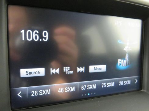Used 2019 GMC Acadia SLE w/ LPO, Floor Liner Package FWD image 22