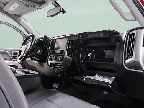 Used 2018 Chevrolet Silverado 1500 LT w/ All Star Edition AWD/4WD image 35