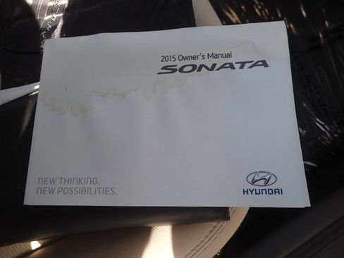 Used 2015 Hyundai Sonata SE w/ Option Group 09 FWD image 24