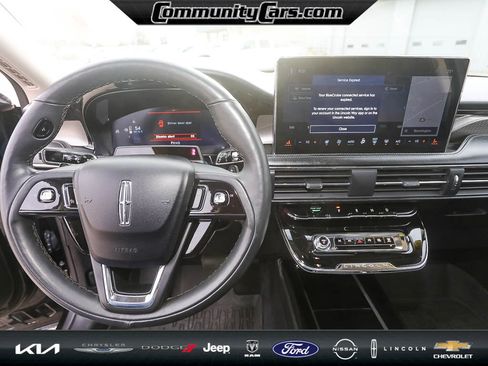 Certified 2023 Lincoln Corsair Reserve w/ Equipment Group 202A image 13