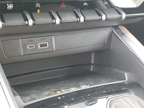New 2026 GMC Canyon Denali AWD/4WD image 17