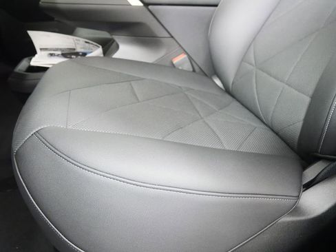 Used 2026 BMW iX xDrive45 image 10