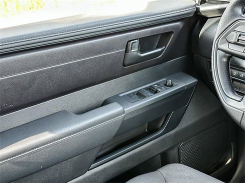 New 2026 Toyota Tundra SR image 17