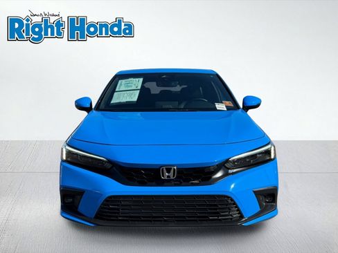 Used 2024 Honda Civic Sport Touring image 5
