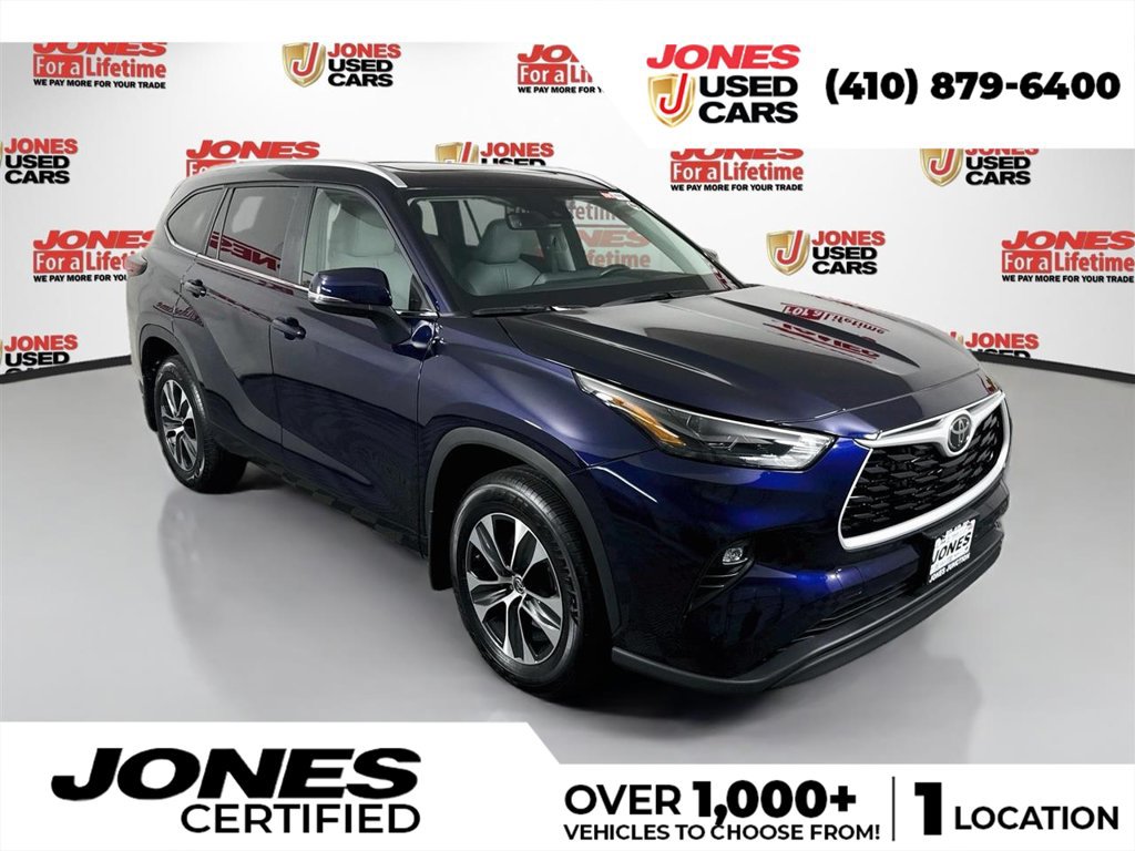 Used 2025 Toyota Highlander XLE AWD/4WD image 1