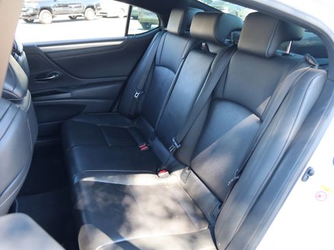 Used 2019 Lexus ES 350 F Sport w/ Accessory Package 2 image 32