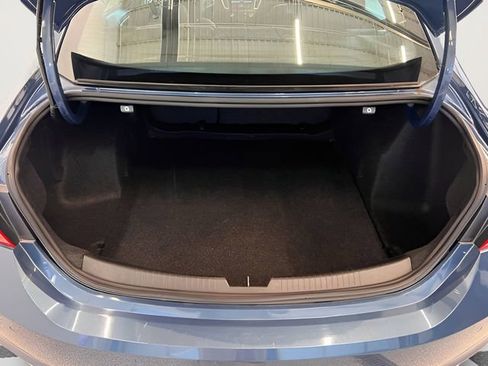 Used 2024 Chevrolet Malibu LT image 8