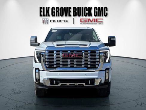 New 2026 GMC Sierra 2500 Denali w/ Denali Reserve Package image 9