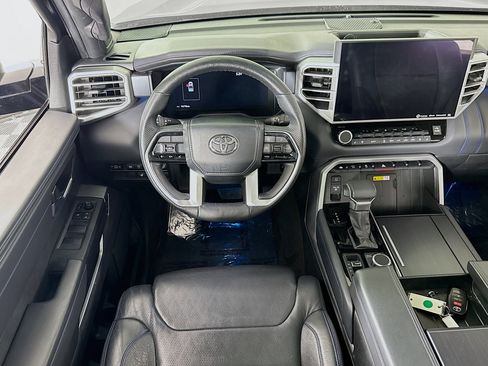 Used 2022 Toyota Tundra Platinum image 19