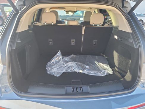 New 2026 Lincoln Corsair Premiere image 17