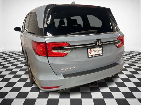 Used 2023 Honda Odyssey Touring image 4