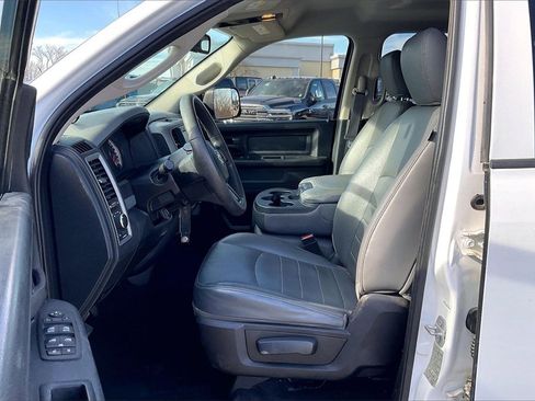 Used 2015 RAM 1500 Tradesman image 24
