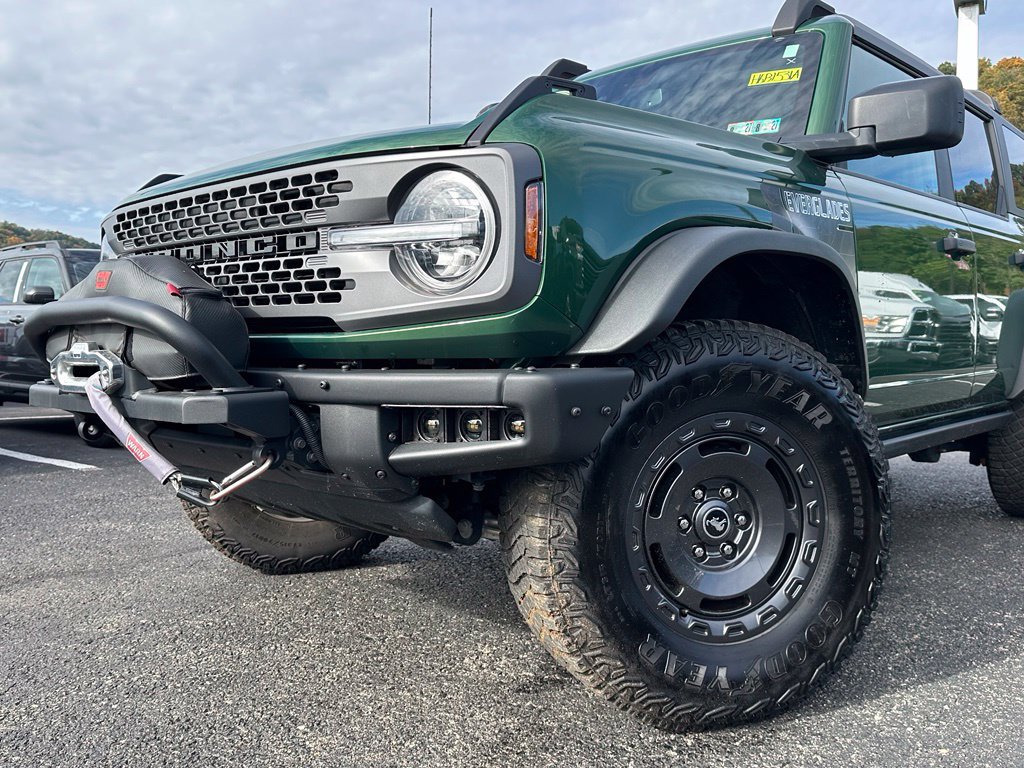 Certified 2024 Ford Bronco Everglades AWD/4WD image 34