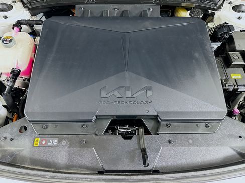 Used 2023 Kia Niro Wind image 32