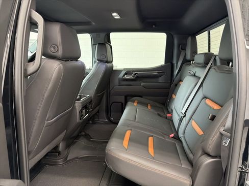 Used 2026 GMC Sierra 1500 AT4 w/ AT4 Premium Package AWD/4WD image 28