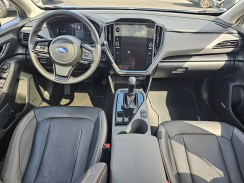 Used 2025 Subaru Crosstrek 2.5i Limited w/ Crosstrek Mirror Package AWD/4WD image 17
