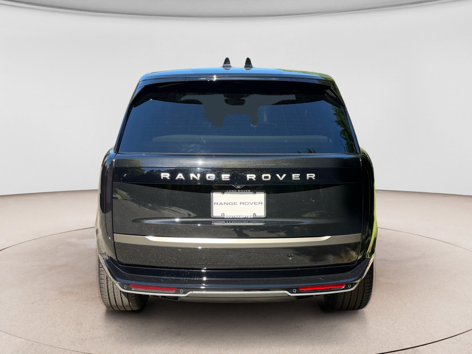 New 2027 Land Rover Range Rover SE AWD/4WD image 4