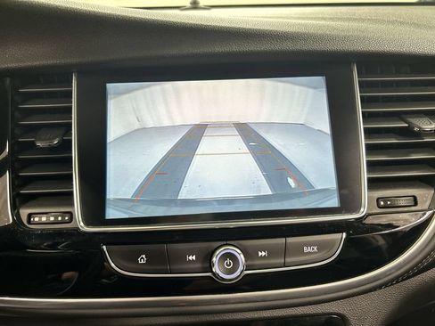 Used 2018 Buick Encore Preferred AWD/4WD image 15