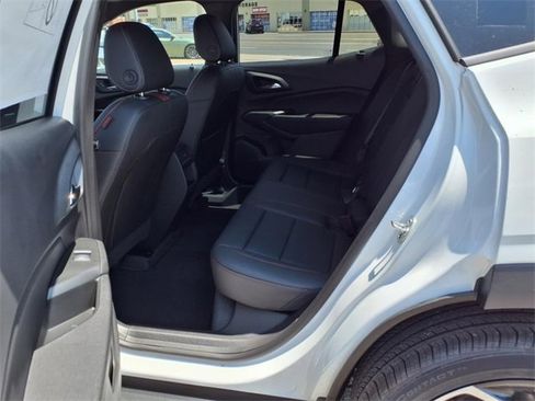 New 2025 Chevrolet Trax RS w/ Driver Confidence Package image 17