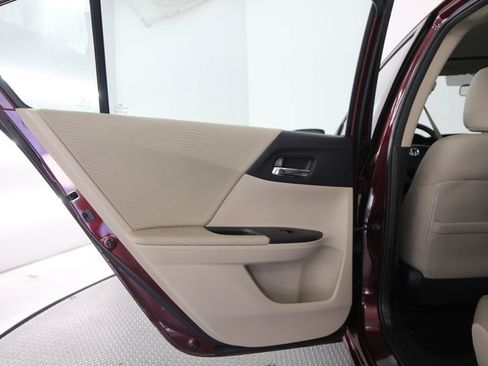 Used 2014 Honda Accord LX image 36