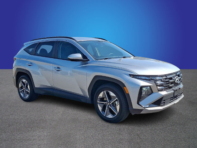 Used 2025 Hyundai Tucson SEL FWD image 3