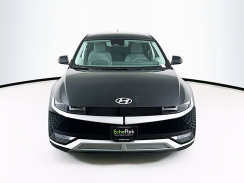 Used 2024 Hyundai Ioniq 5 SEL RWD image 2