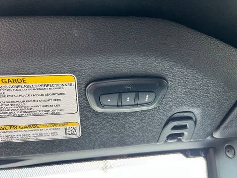 Used 2024 Jeep Wrangler Unlimited AWD/4WD image 33