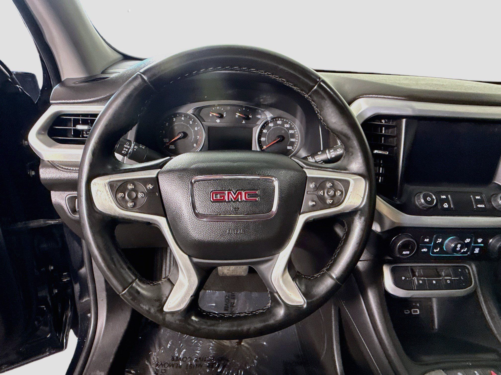 Used 2023 GMC Acadia SLT FWD image 13