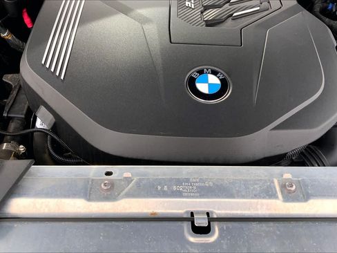 Used 2023 BMW X4 M40i w/ Parking Assistance Package AWD/4WD image 33