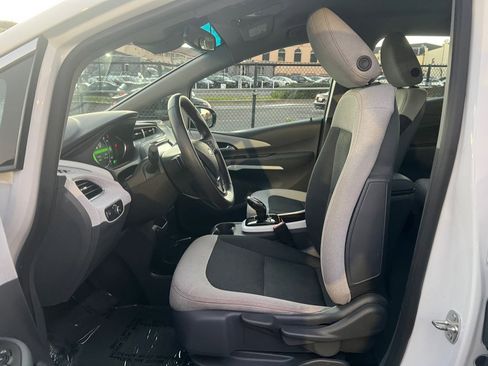 Used 2021 Chevrolet Bolt LT image 10
