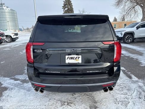 Used 2024 GMC Yukon Denali Ultimate AWD/4WD image 7