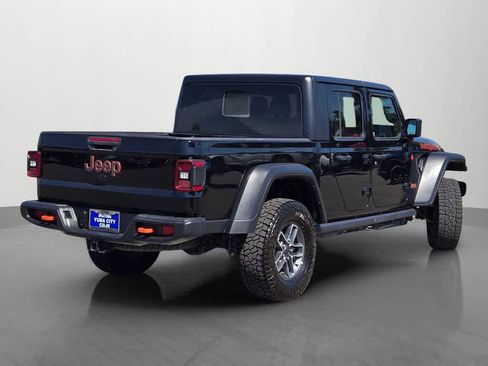 Used 2026 Jeep Gladiator Mojave AWD/4WD image 6