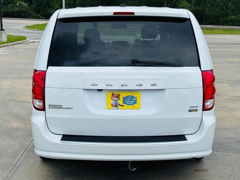 Used 2019 Dodge Grand Caravan GT FWD image 11