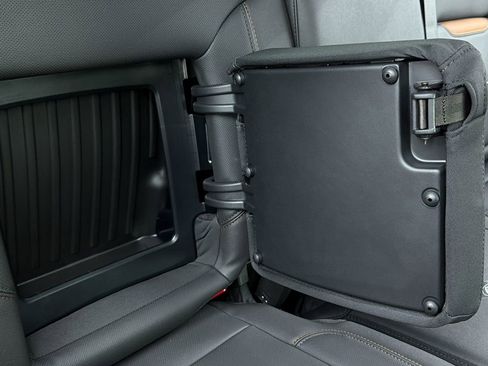 Used 2026 GMC Sierra 2500 AT4 w/ AT4 Premium Plus Package image 44