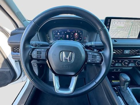 Certified 2023 Honda Accord Touring image 10