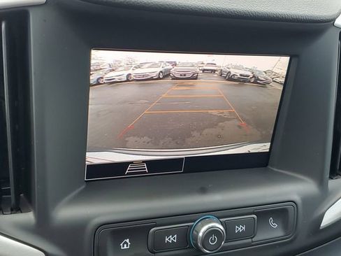 Certified 2023 GMC Terrain SLE w/ Driver Convenience Package image 27