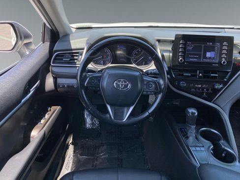 Used 2023 Toyota Camry SE FWD image 12
