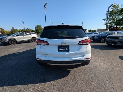 Used 2023 Chevrolet Equinox LT AWD/4WD image 7