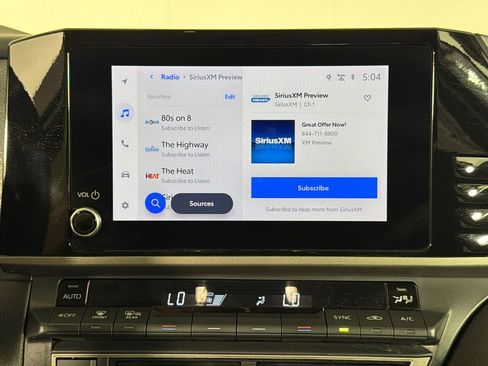 Used 2025 Toyota Camry LE image 28