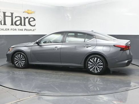 Used 2024 Nissan Altima 2.5 SV FWD image 66