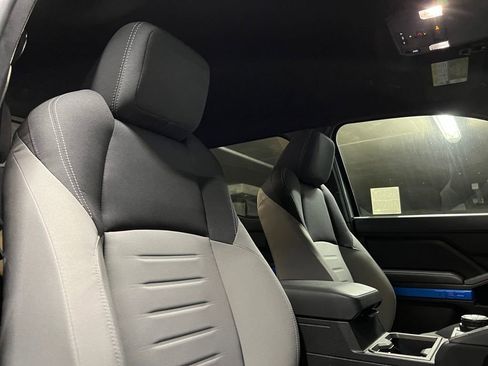 New 2025 Toyota Tacoma TRD Off-Road image 17