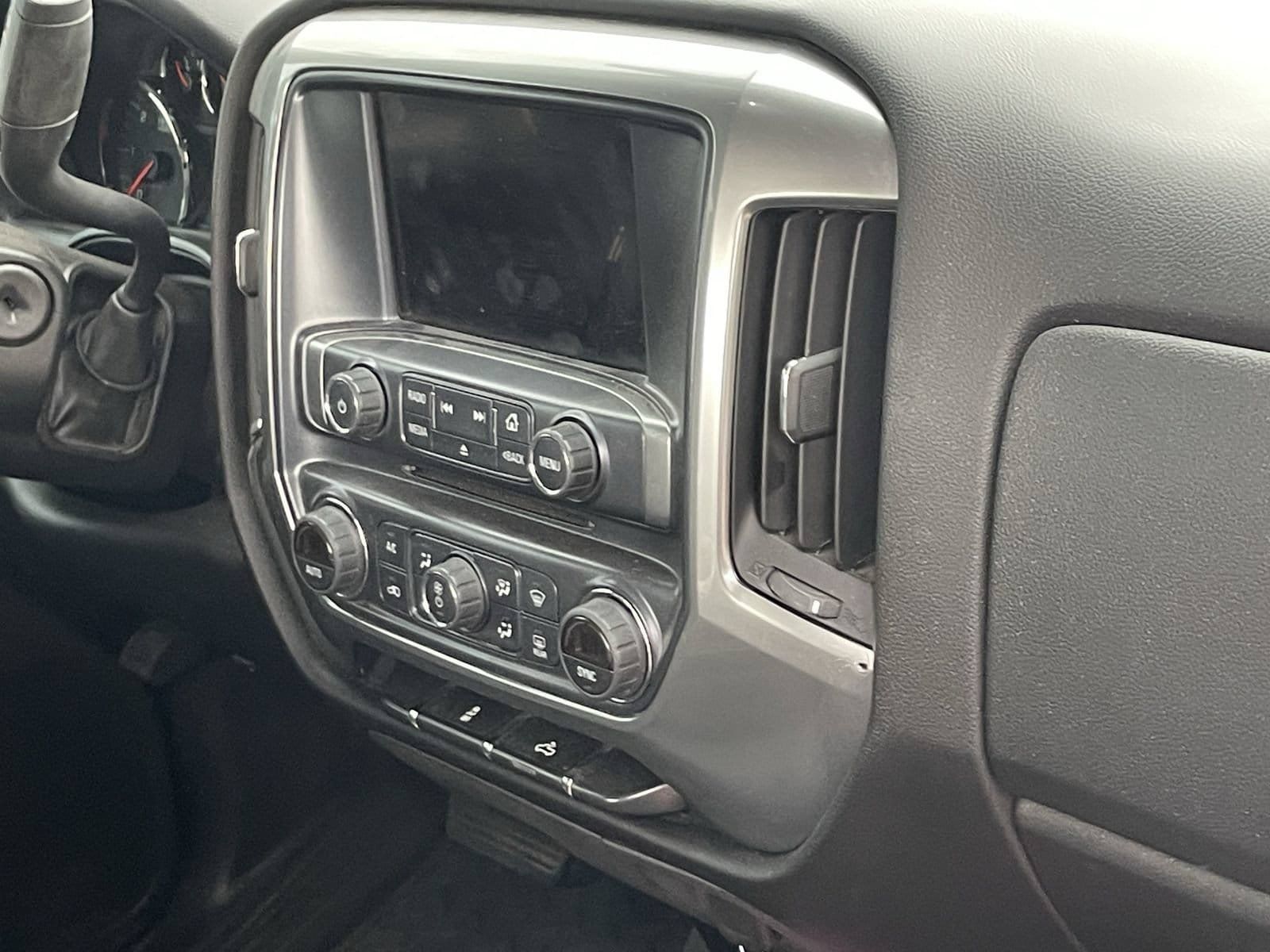 Used 2017 Chevrolet Silverado 1500 LT w/ All Star Edition RWD image 7