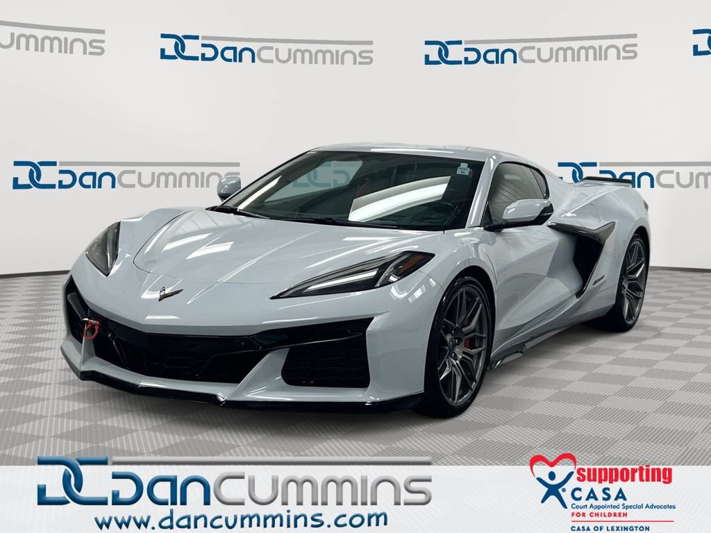 Used 2023 Chevrolet Corvette Z06 w/ Engine Appearance Package RWD image 1