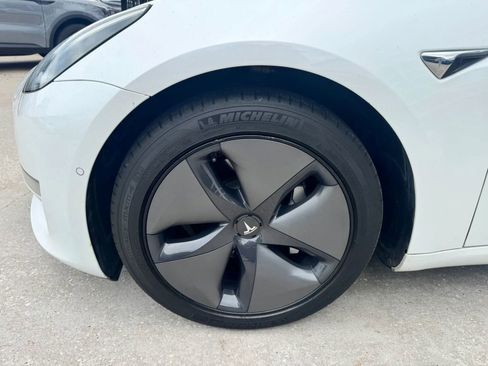 Used 2020 Tesla Model 3 Performance image 5