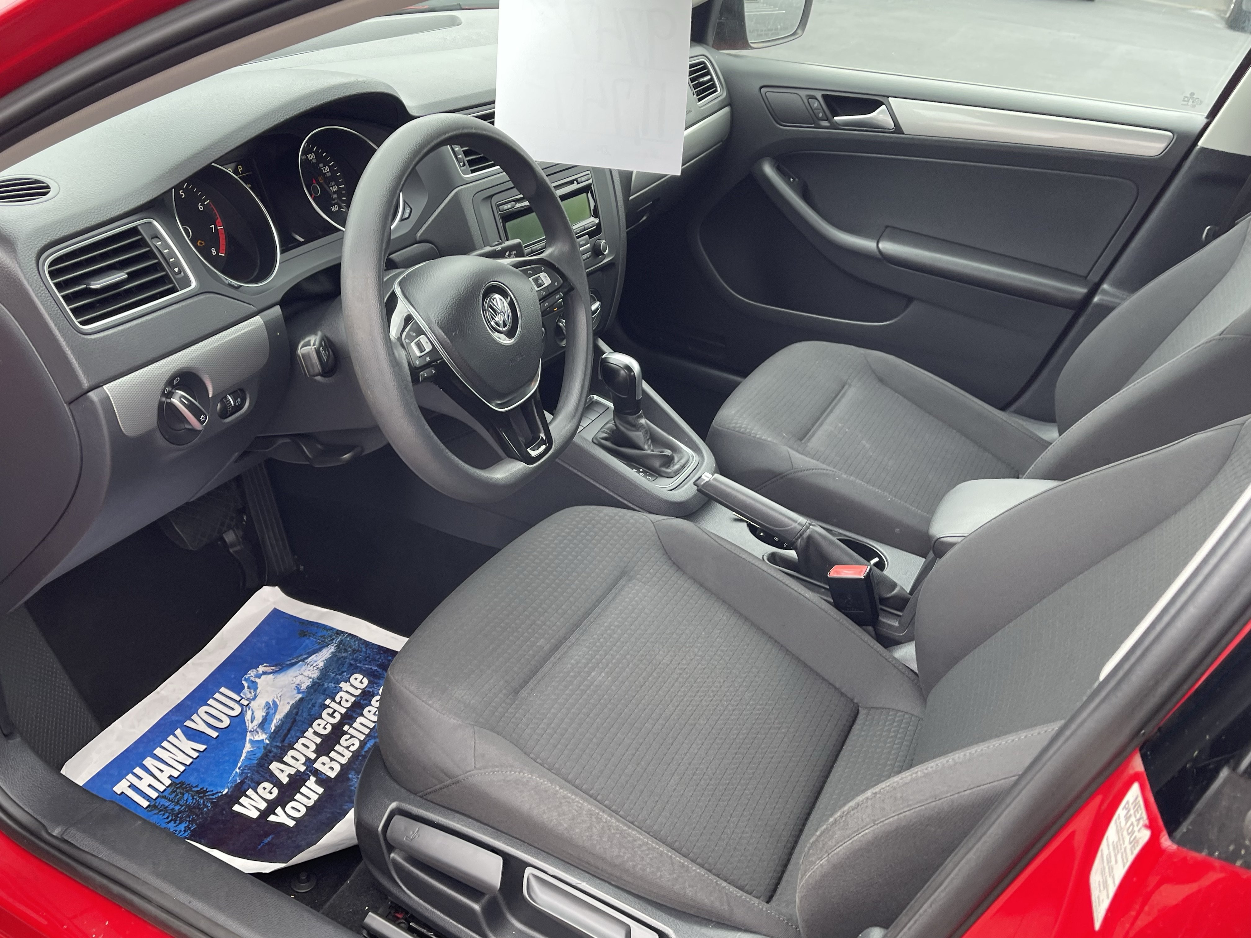 Used 2015 Volkswagen Jetta SE FWD image 7