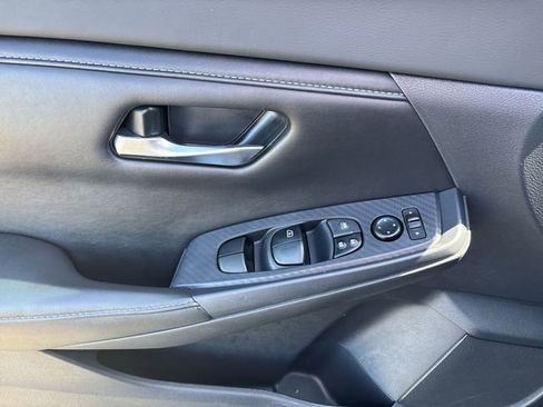 Used 2023 Nissan Sentra SV w/ All-Weather Package FWD image 20